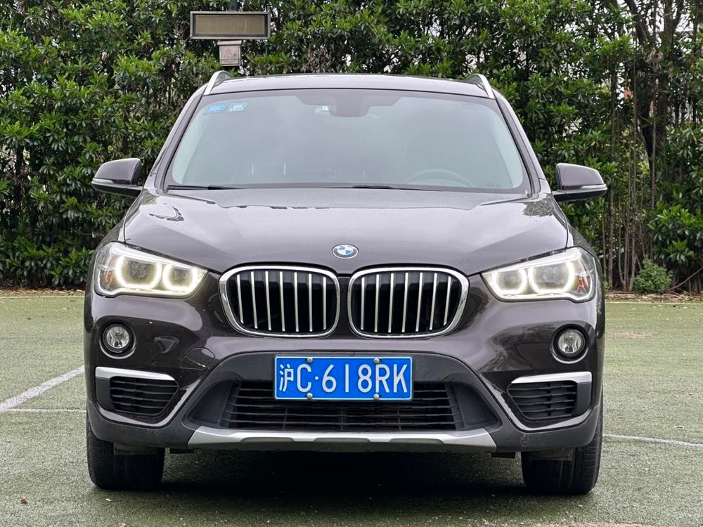 BMW X1 2019 — фото автомобиля 1