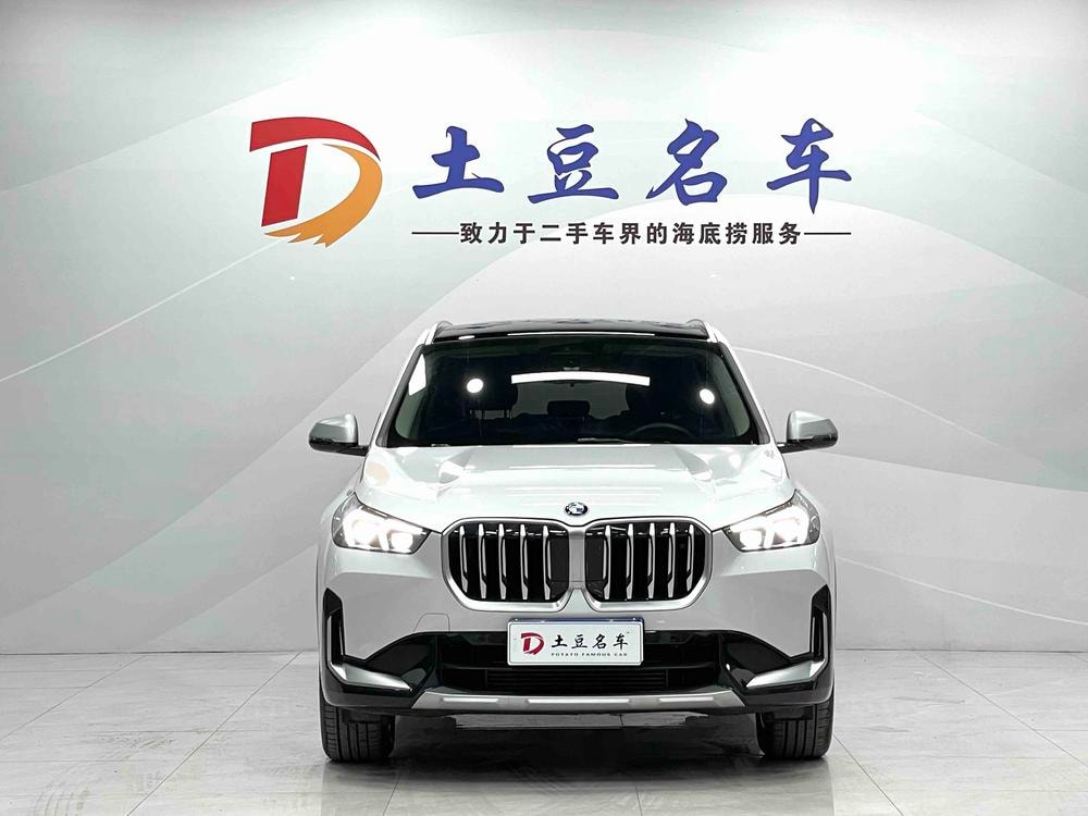 BMW X1 2023 — фото автомобиля