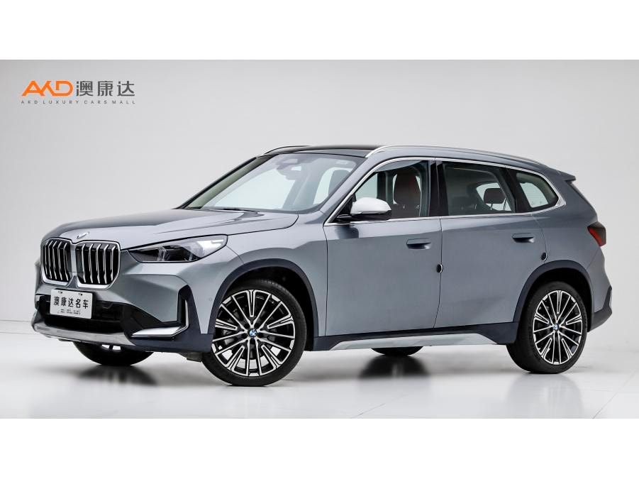 BMW X1 2023 — фото автомобиля 1