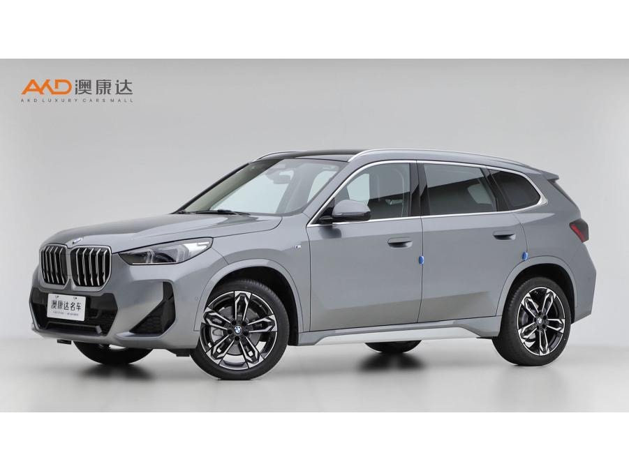 BMW X1 2023 — фото автомобиля 1