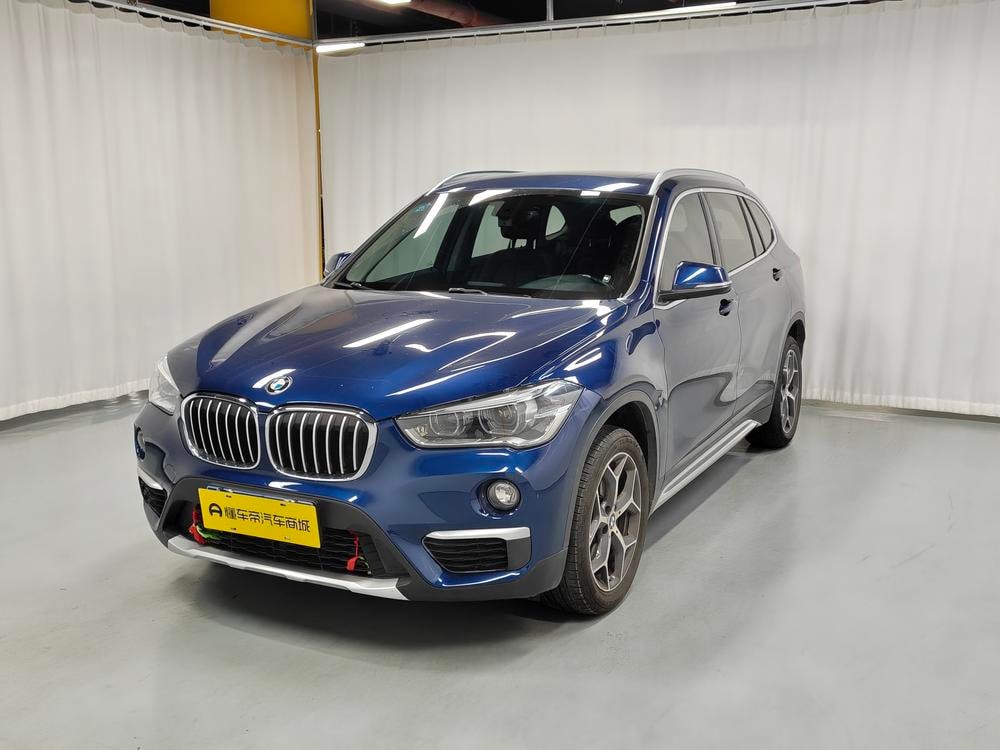 BMW X1 2019 — фото автомобиля
