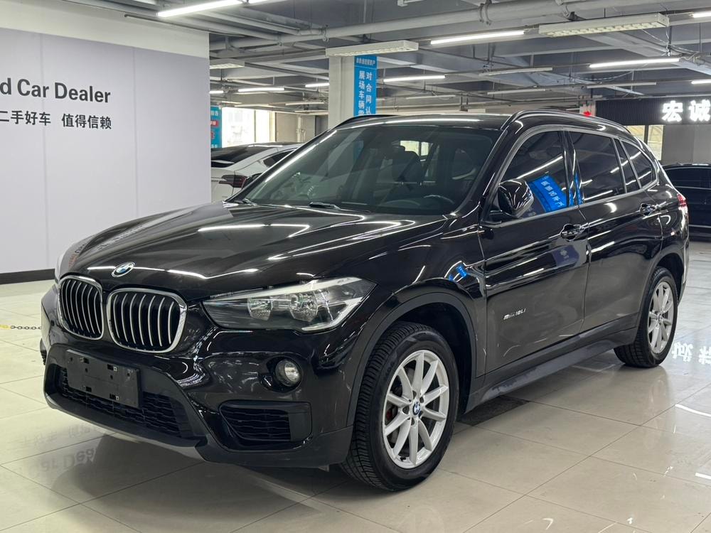 BMW X1 2016 — фото автомобиля