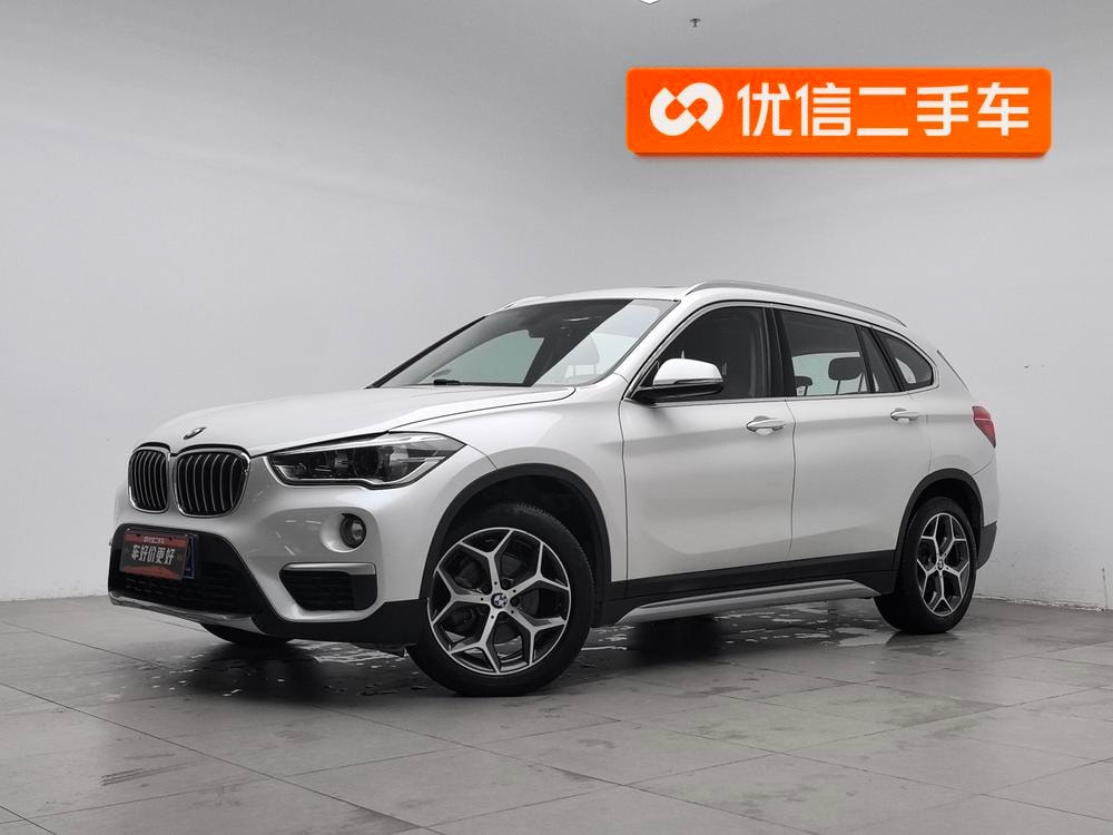 BMW X1 2019 — фото автомобиля