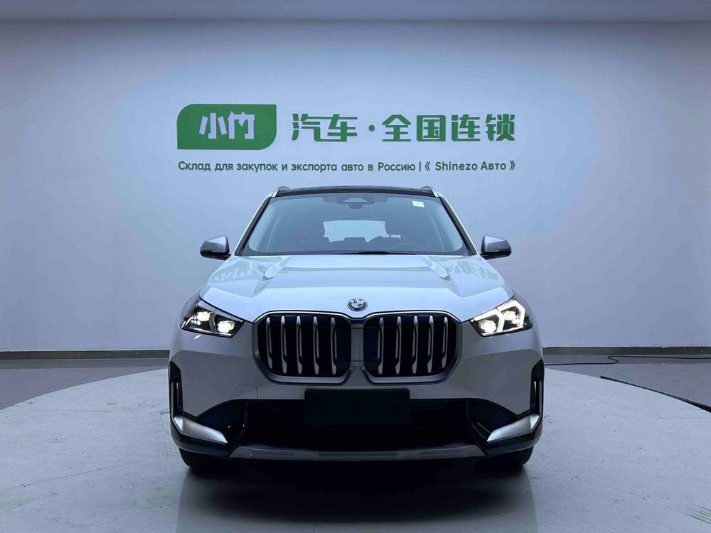 BMW X1 2023 — фото автомобиля 1