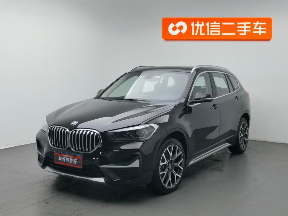 BMW X1 2020 — фото автомобиля 1