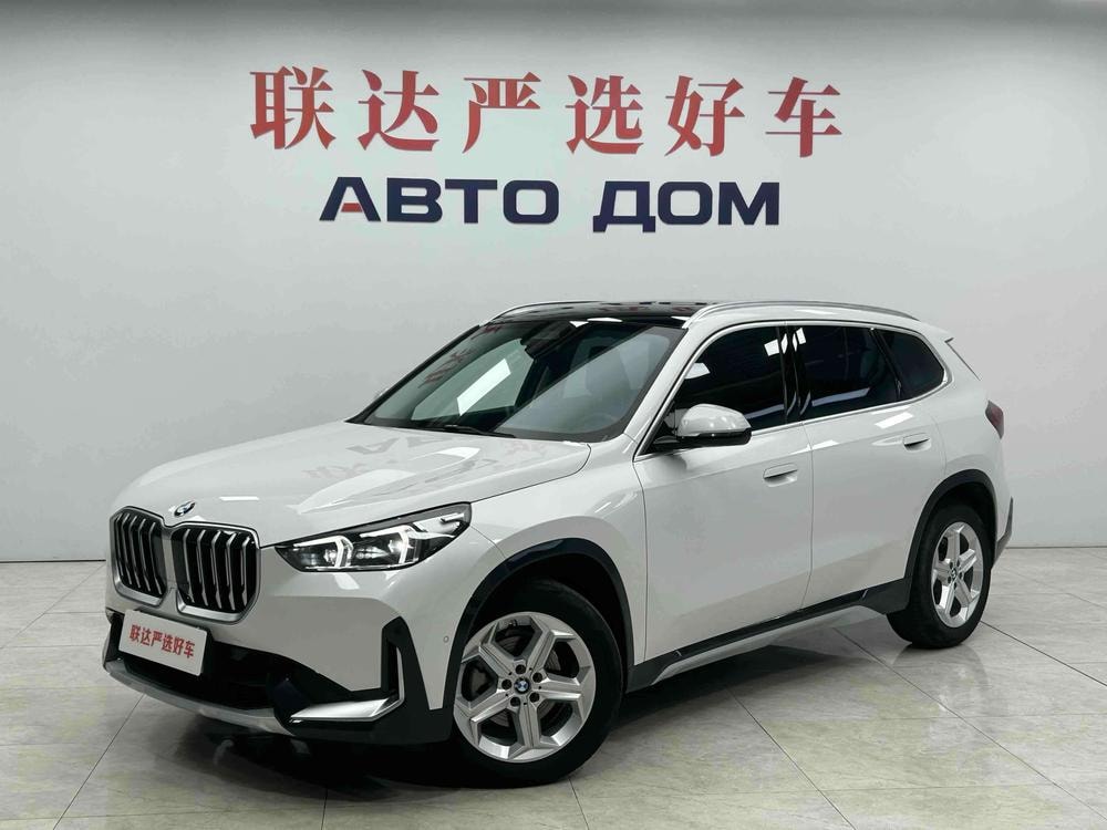 BMW X1 2023 — фото автомобиля