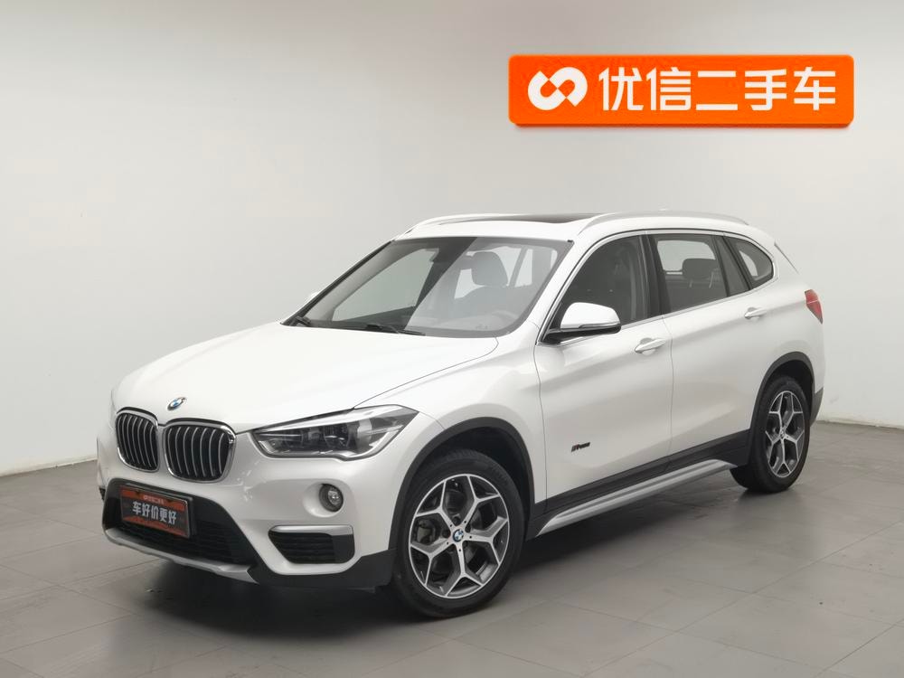 BMW X1 2018 — фото автомобиля