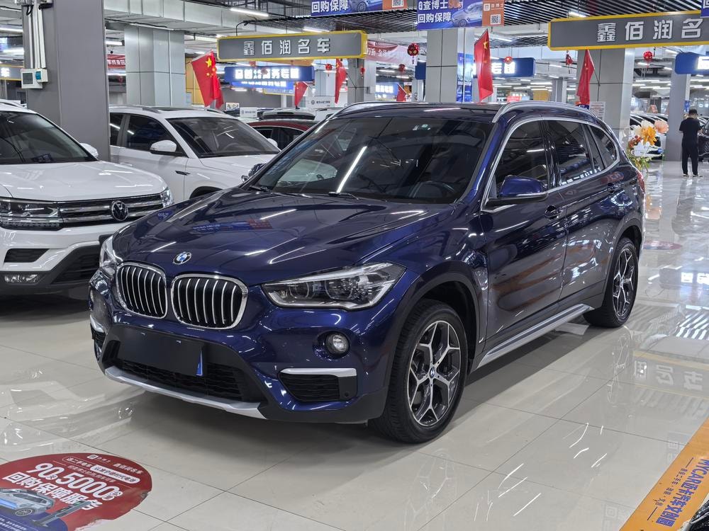 BMW X1 2019 — фото автомобиля 1