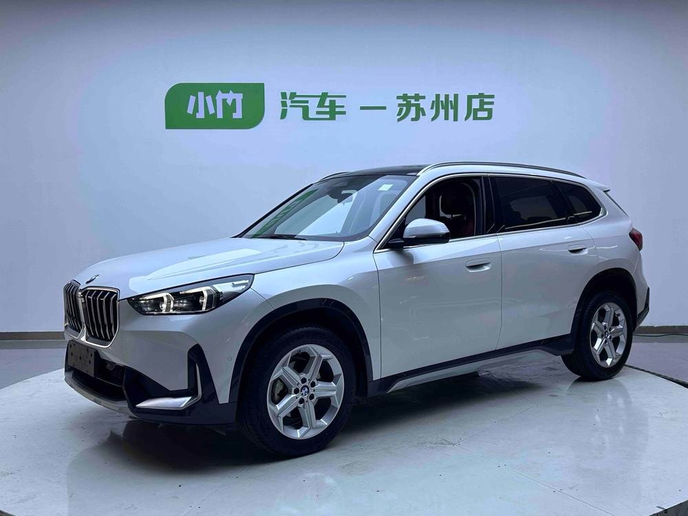 BMW X1 2023 — фото автомобиля 1