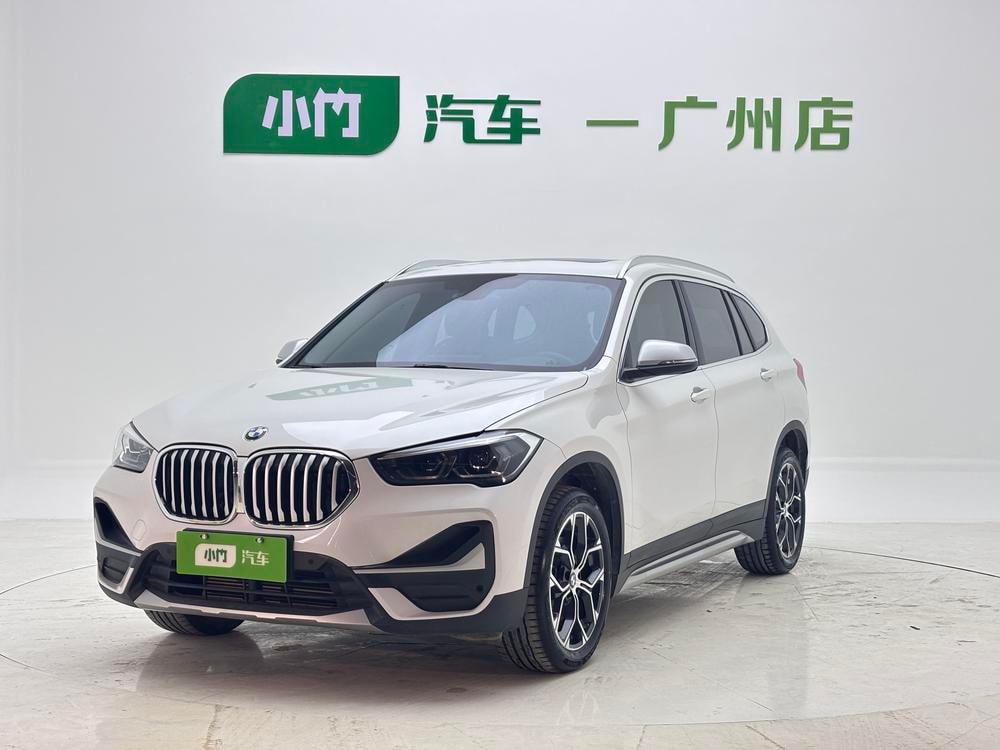 BMW X1 2022 — фото автомобиля 1