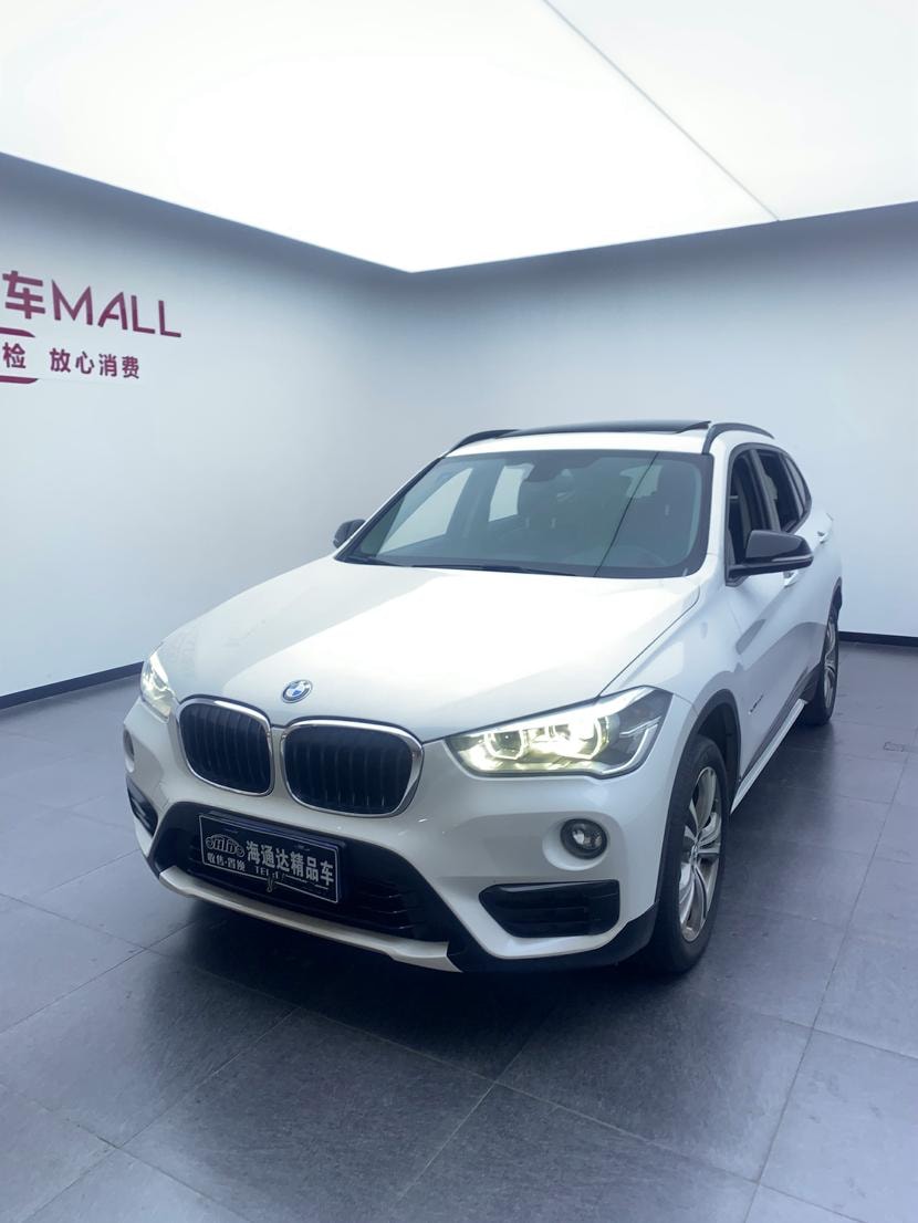 BMW X1 2018 — фото автомобиля 1