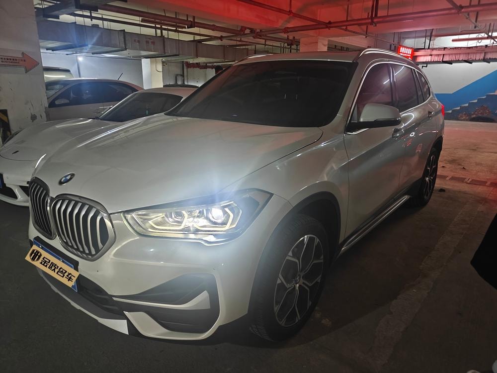 BMW X1 2020 — фото автомобиля 1