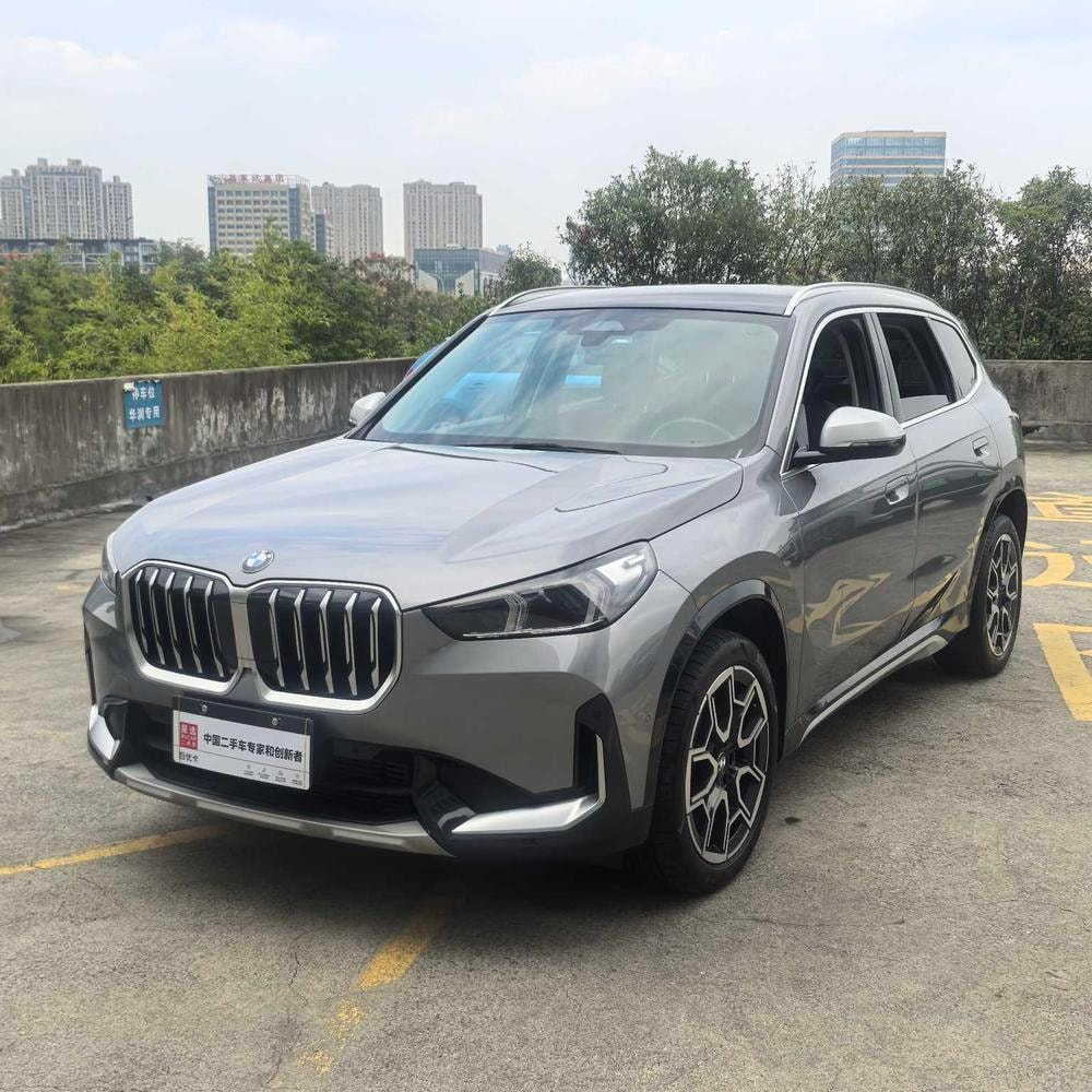 BMW X1 2023 — фото автомобиля 1