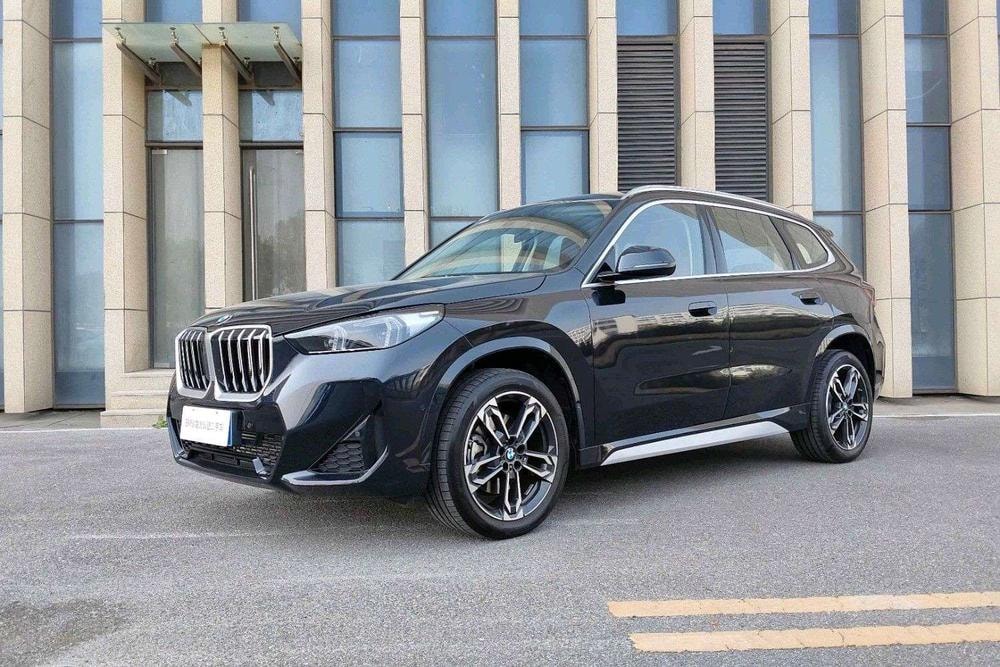 BMW X1 2025 — фото автомобиля