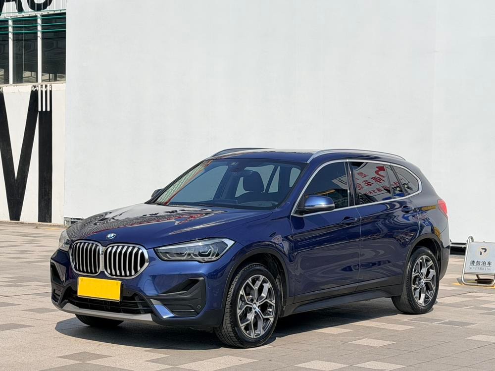 BMW X1 2020 — фото автомобиля