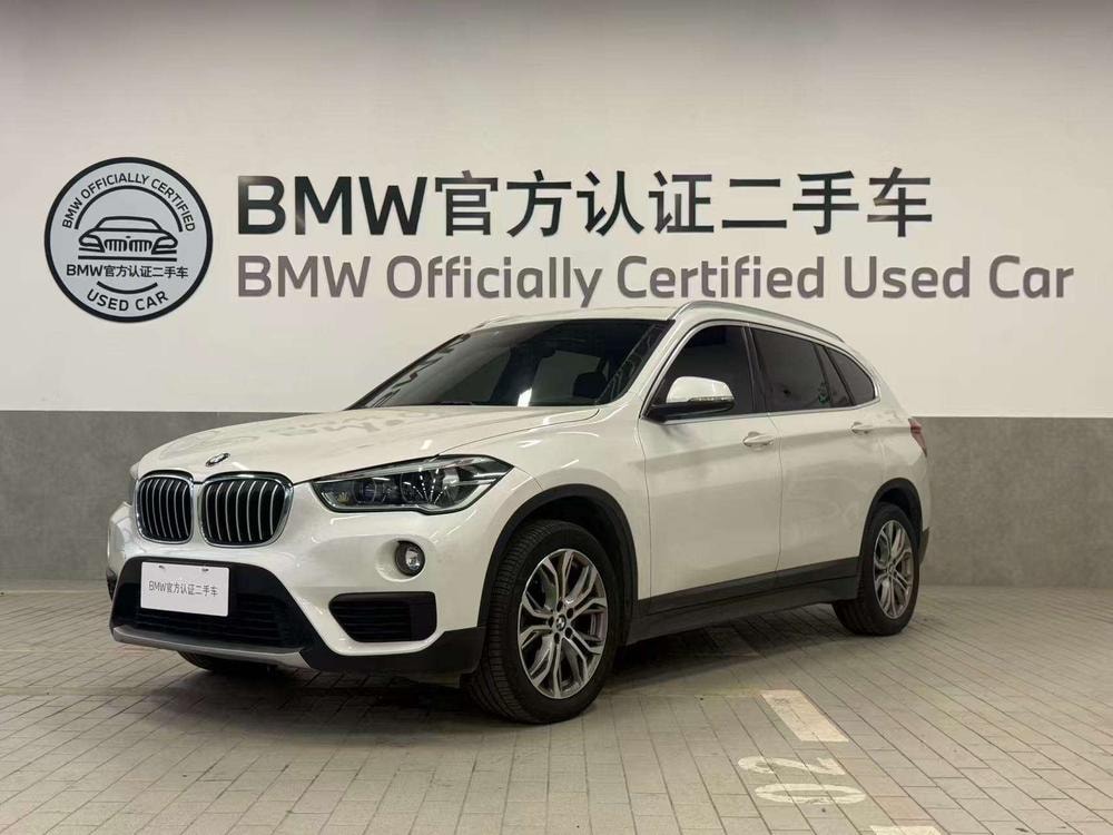 BMW X1 2018 — фото автомобиля