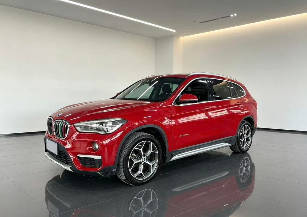 BMW X1 2016 — фото автомобиля