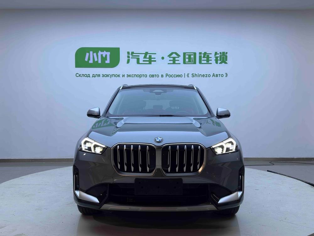 BMW X1 2023 — фото автомобиля