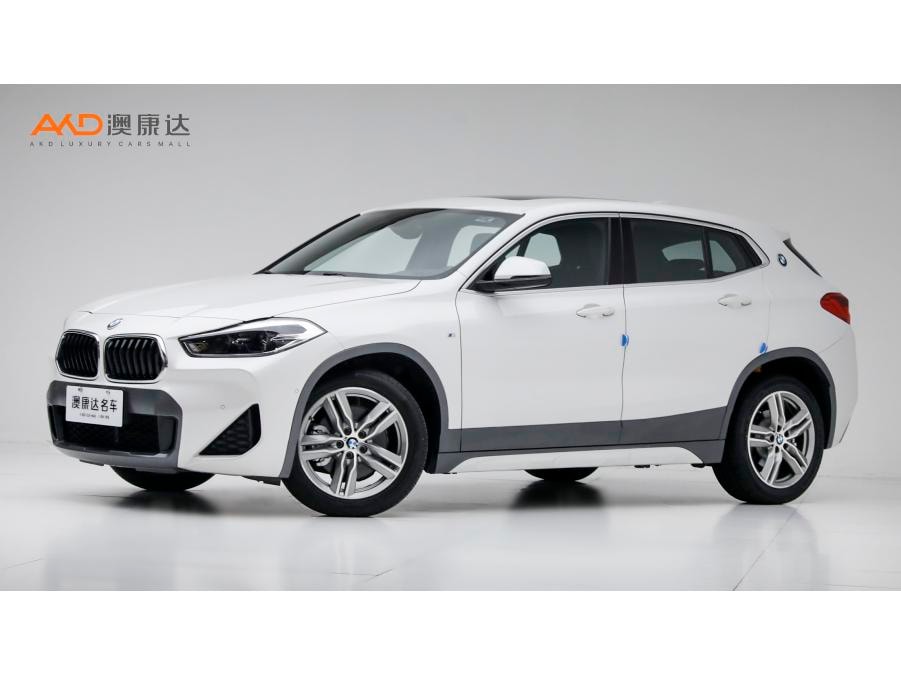 BMW X2 2020 — фото автомобиля 1