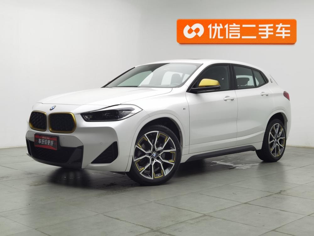 BMW X2 2023 — фото автомобиля 1