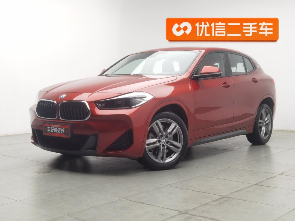 BMW X2 2021 — фото автомобиля 1