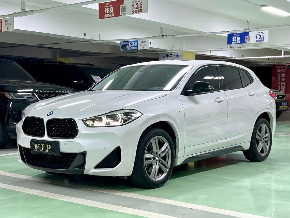 BMW X2 2023 — фото автомобиля