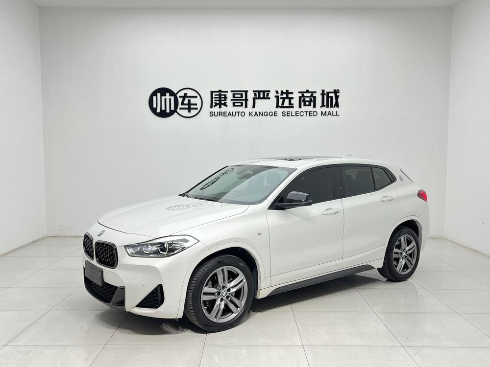 BMW X2 2023 — фото автомобиля 1
