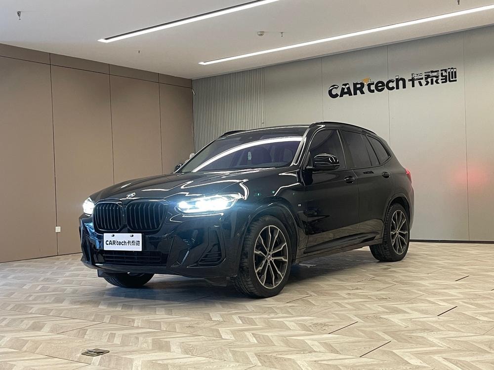 BMW X3 2023 — фото автомобиля