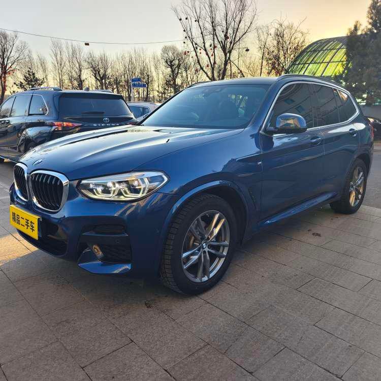 BMW X3 2020 — фото автомобиля