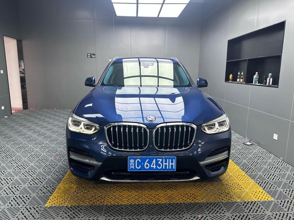 BMW X3 2020 — фото автомобиля 1