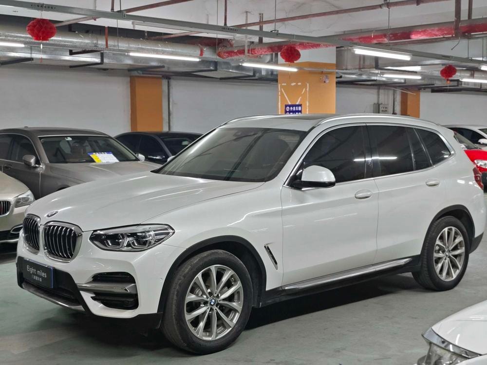 BMW X3 2020 — фото автомобиля