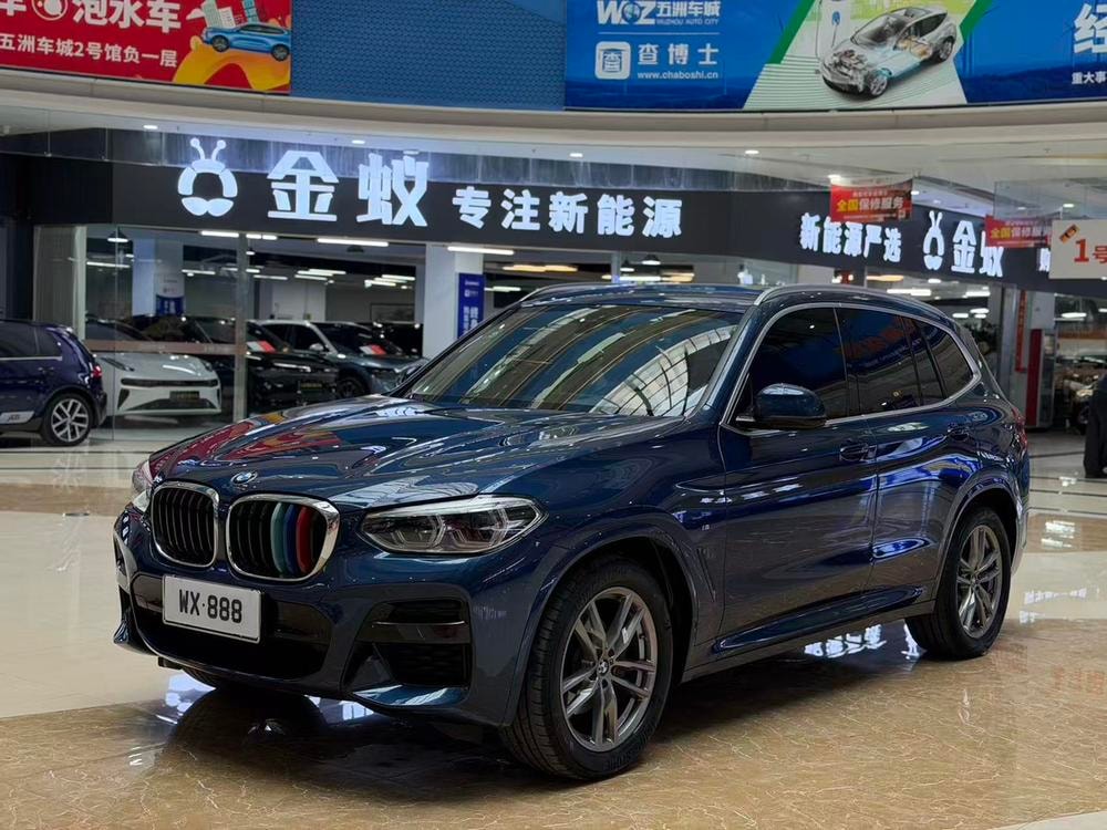 BMW X3 2021 — фото автомобиля 1