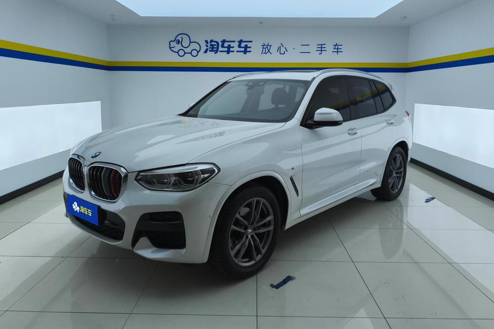 BMW X3 2019 — фото автомобиля