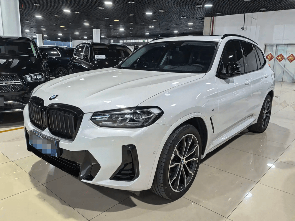 BMW X3 2023 — фото автомобиля