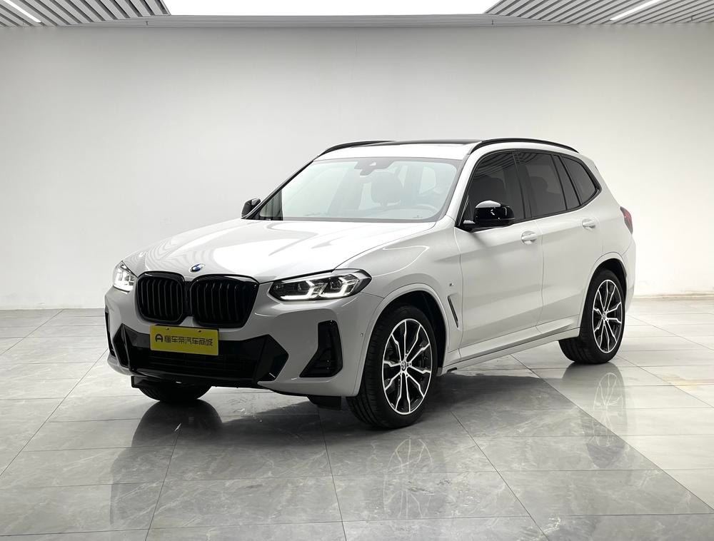 BMW X3 2023 — фото автомобиля
