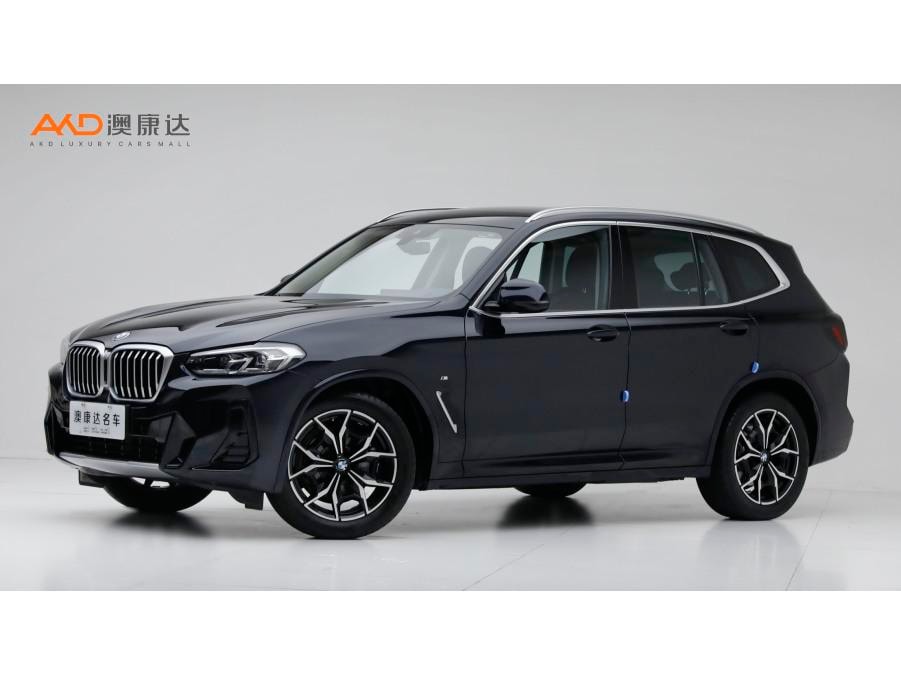 BMW X3 2022 — фото автомобиля 1