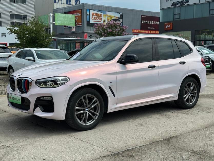 BMW X3 2018 — фото автомобиля