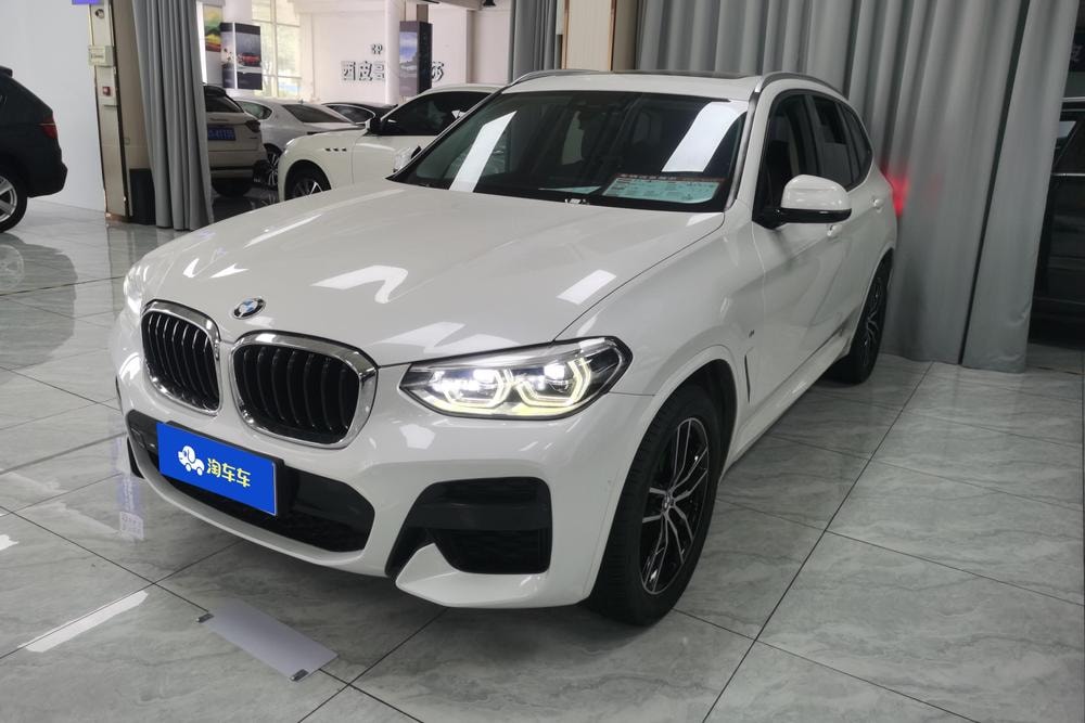BMW X3 2020 — фото автомобиля 1