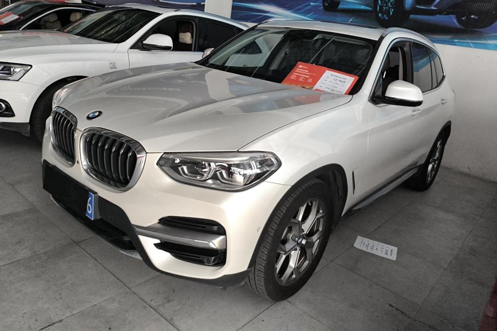 BMW X3 2020 — фото автомобиля 1