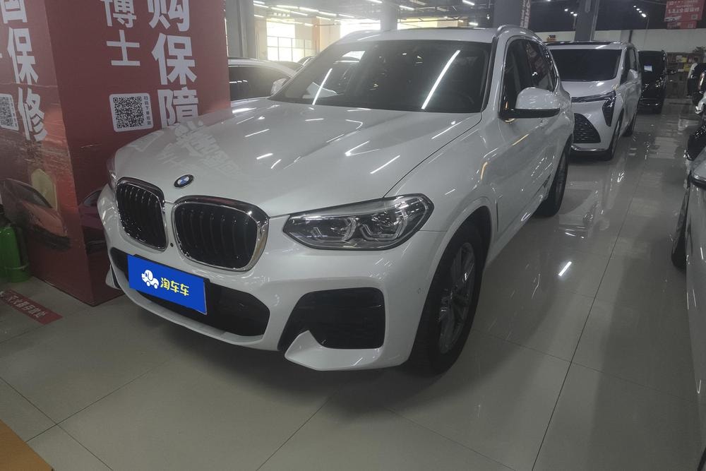 BMW X3 2019 — фото автомобиля 1