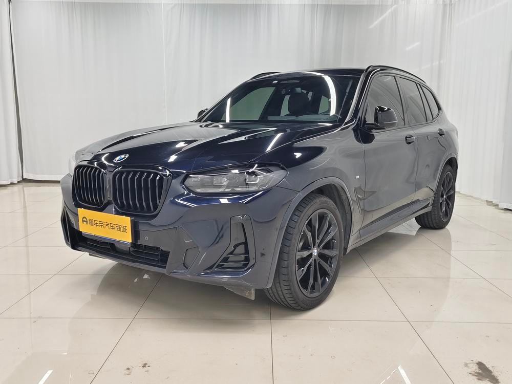 BMW X3 2022 — фото автомобиля
