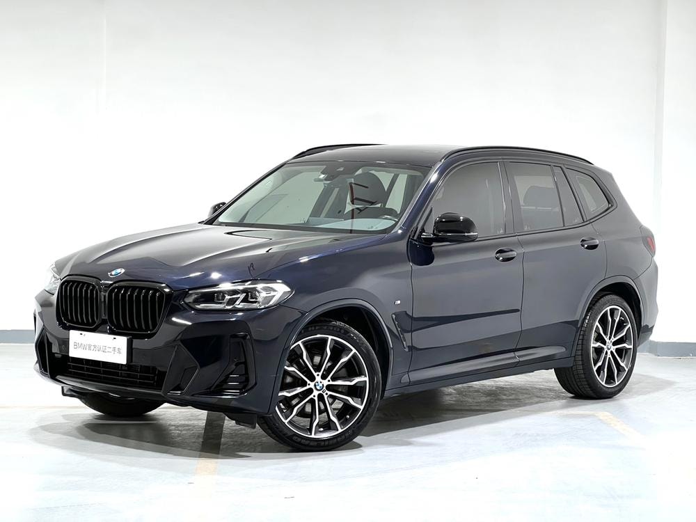 BMW X3 2023 — фото автомобиля 1