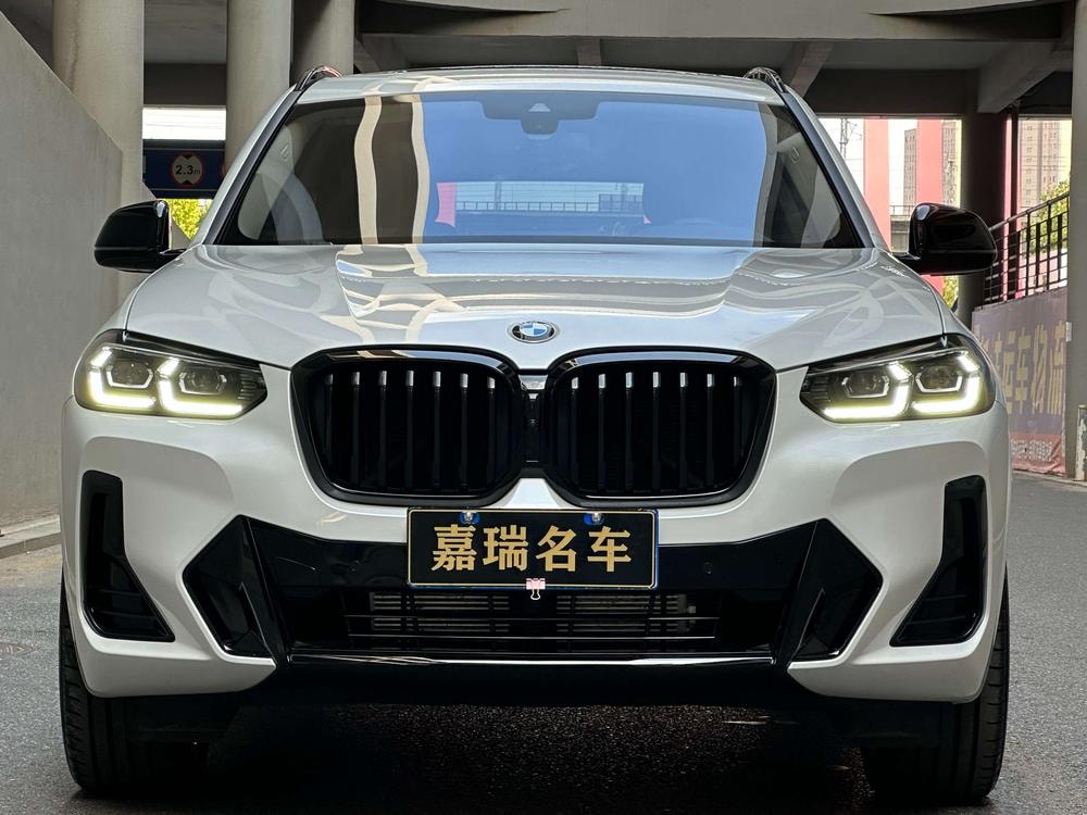 BMW X3 2023 — фото автомобиля
