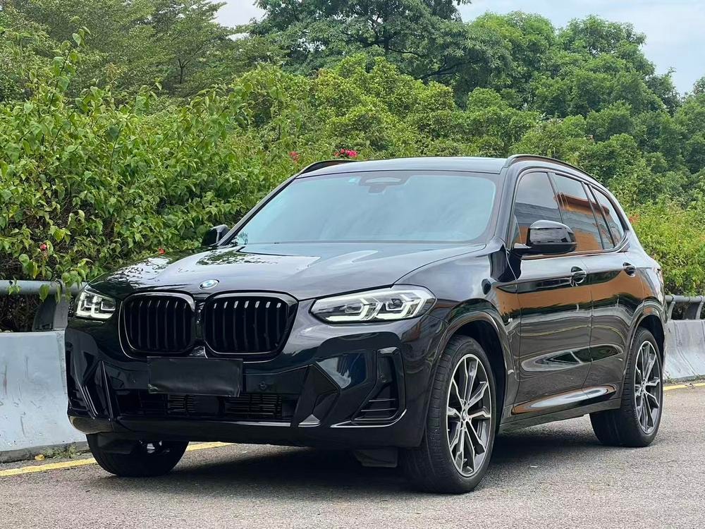 BMW X3 2022 — фото автомобиля 1