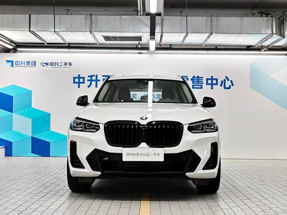 BMW X3 2023 — фото автомобиля 1