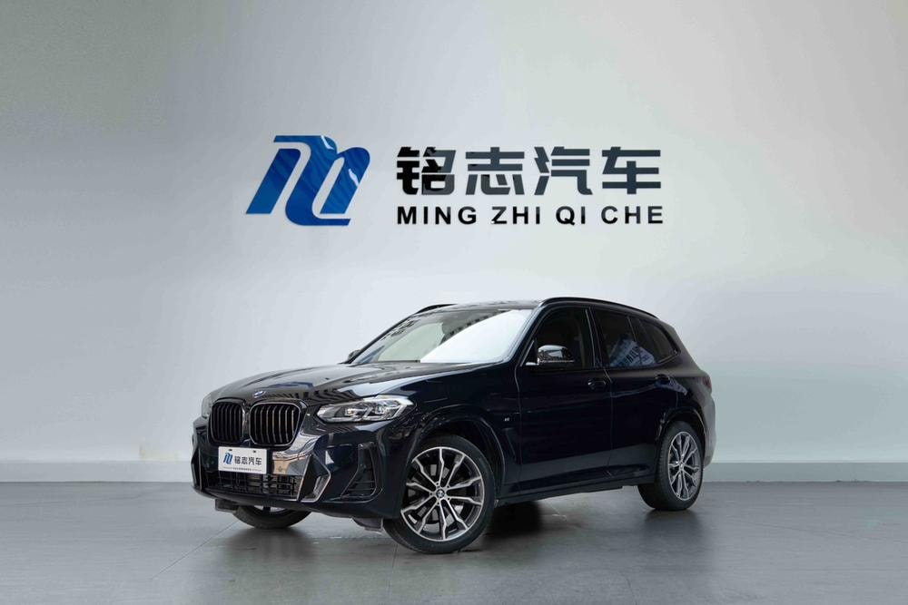 BMW X3 2023 — фото автомобиля
