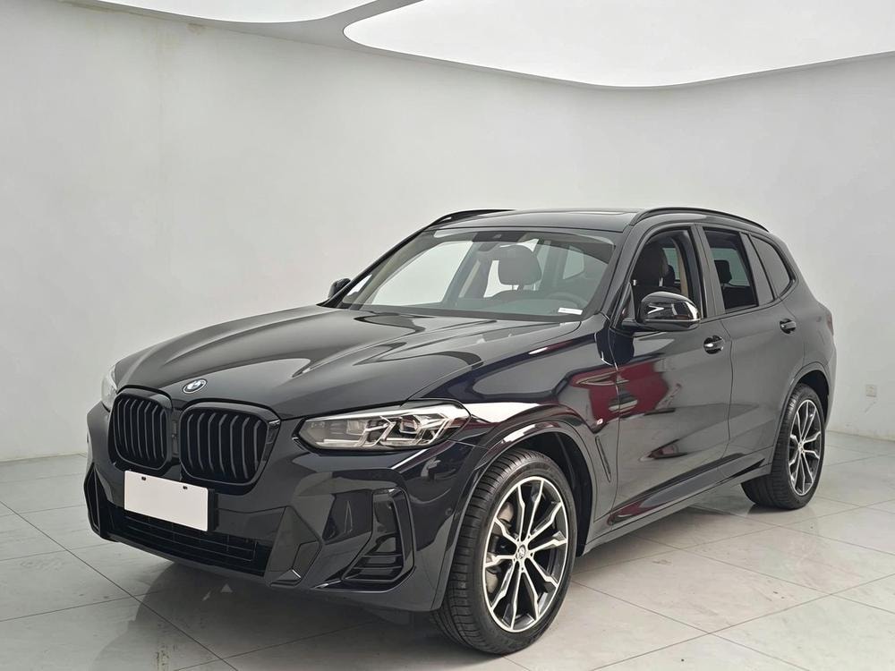 BMW X3 2023 — фото автомобиля