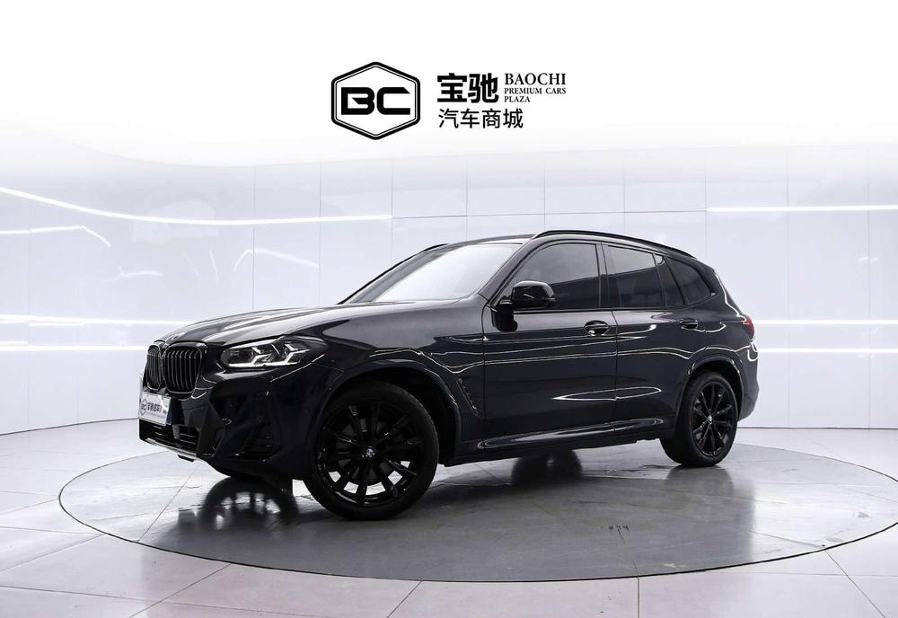 BMW X3 2023 — фото автомобиля 1