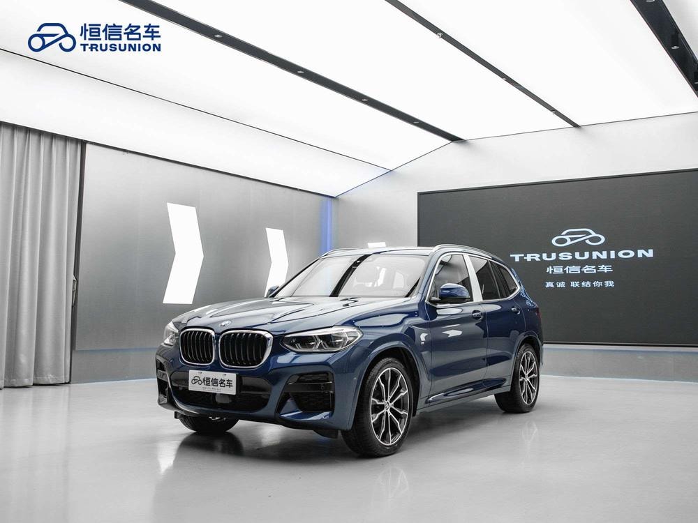 BMW X3 2021 — фото автомобиля 1