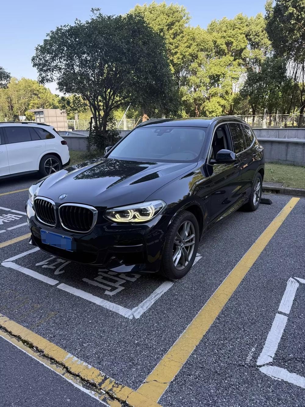 BMW X3 2020 — фото автомобиля